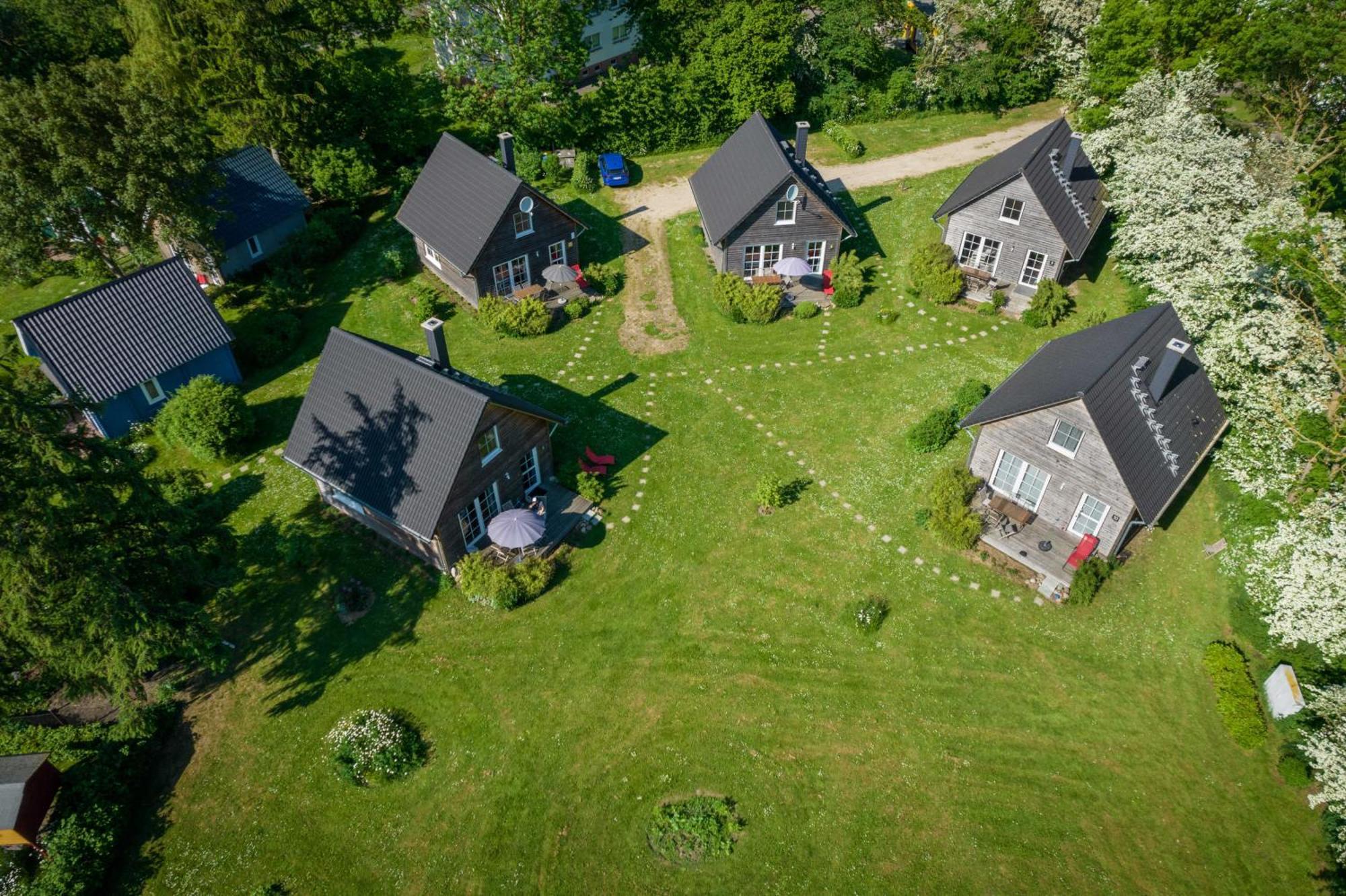 Schmidt'S Ferienhaeuser Bei Zingst Ludershagen Exterior foto