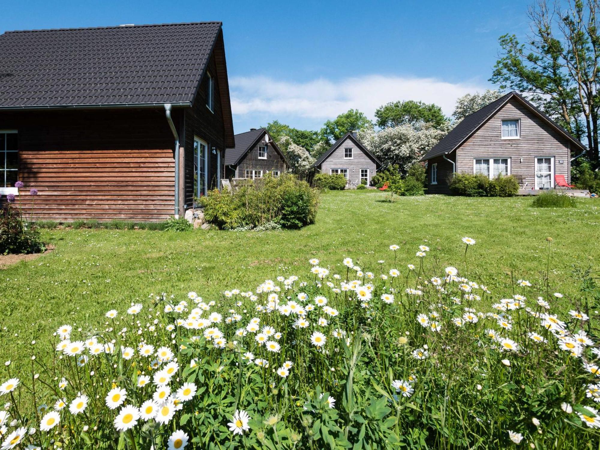 Schmidt'S Ferienhaeuser Bei Zingst Ludershagen Exterior foto