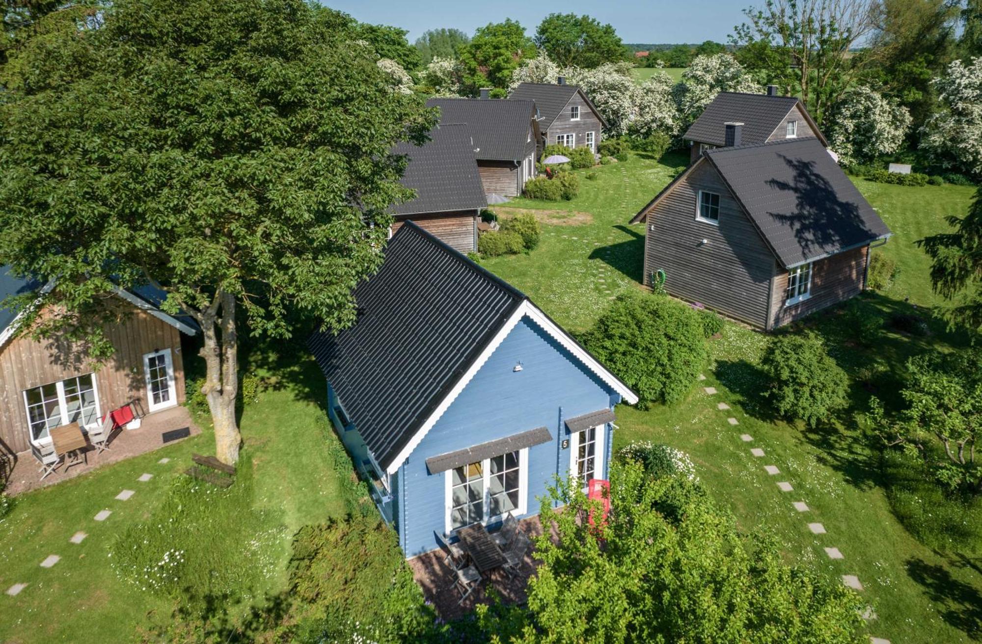 Schmidt'S Ferienhaeuser Bei Zingst Ludershagen Exterior foto